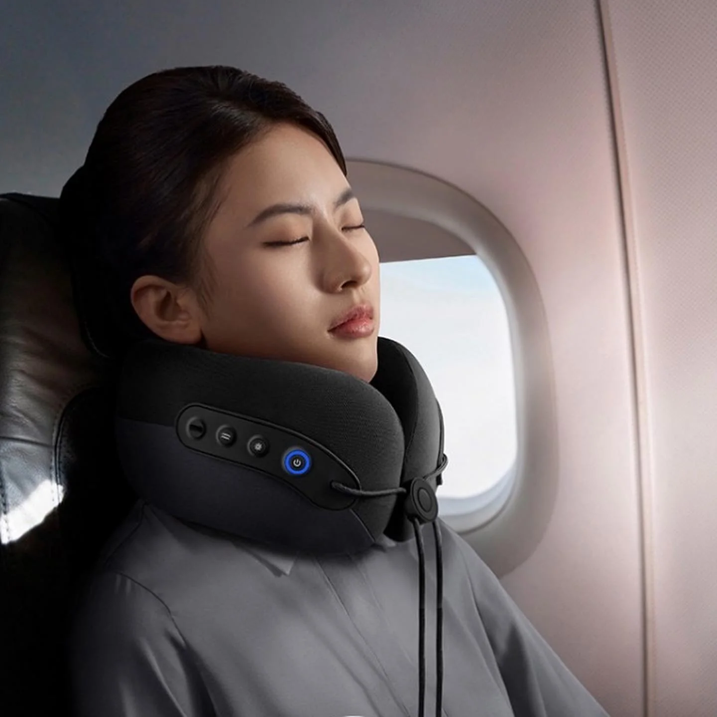  Philips PPM3106L U-Shaped Massage Pillow 4