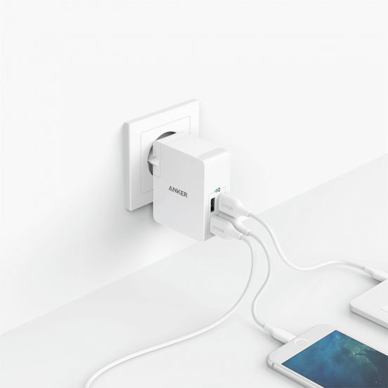 Anker Power Port 4 Lite 27W White 3