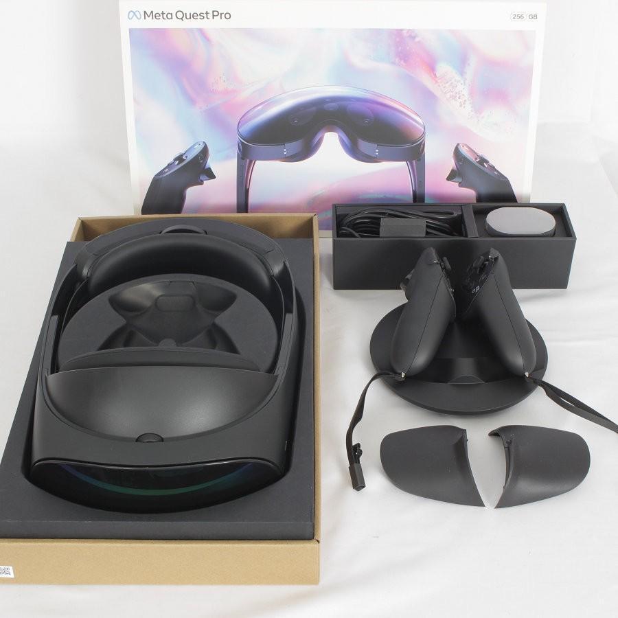 Meta Quest Pro 256GB VR & Mixed Reality Headset 2